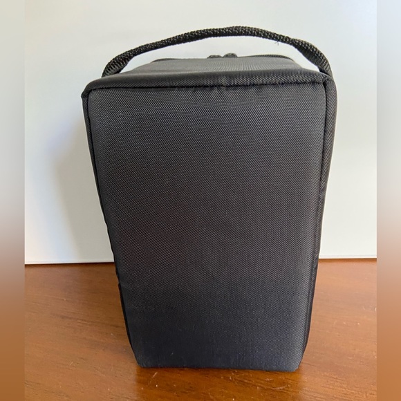 Vintage Case Logic 15 CD Portable Storage / Carrying Case, Black, 2 of 2 - Picture 4 of 9